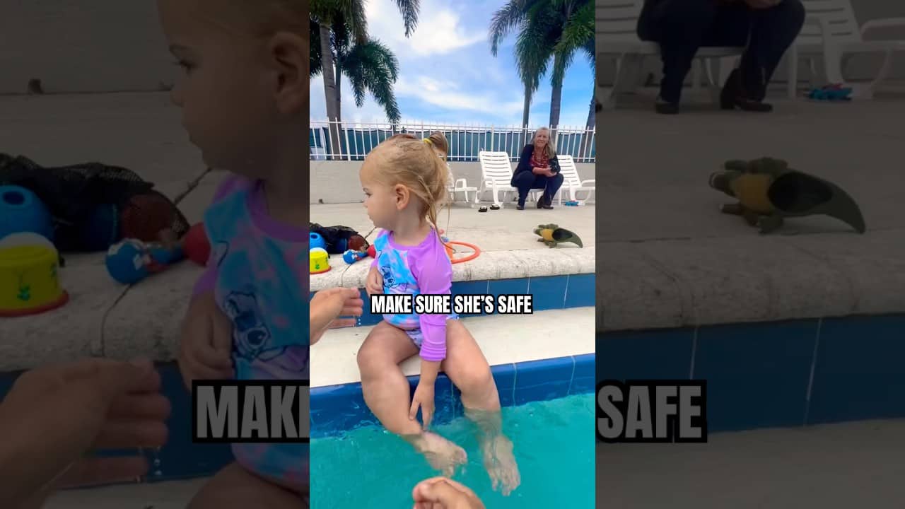 TEACHING CHILD TO SWIM BACK TO THE WALL