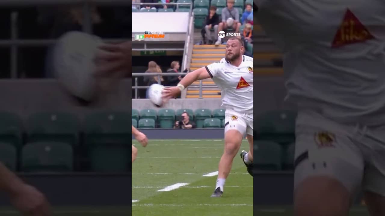 A fly-half in a prop’s body 😮‍💨