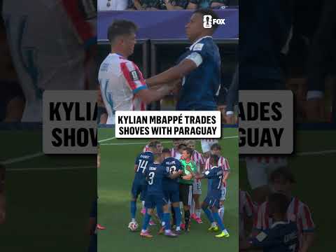 A look at the coming together between Kylian Mbappé and Andrés Cubas