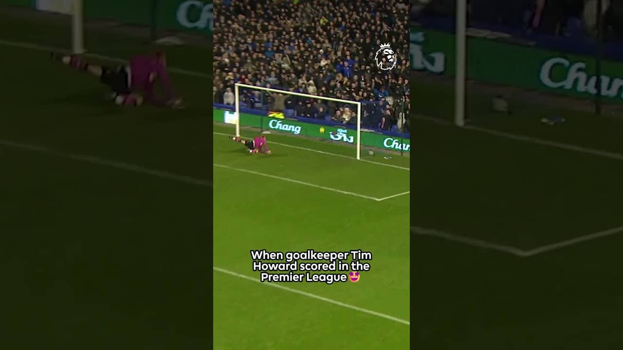 Do You Remember When Goalkeeper Tim Howard Scored THIS Goal? 🤯