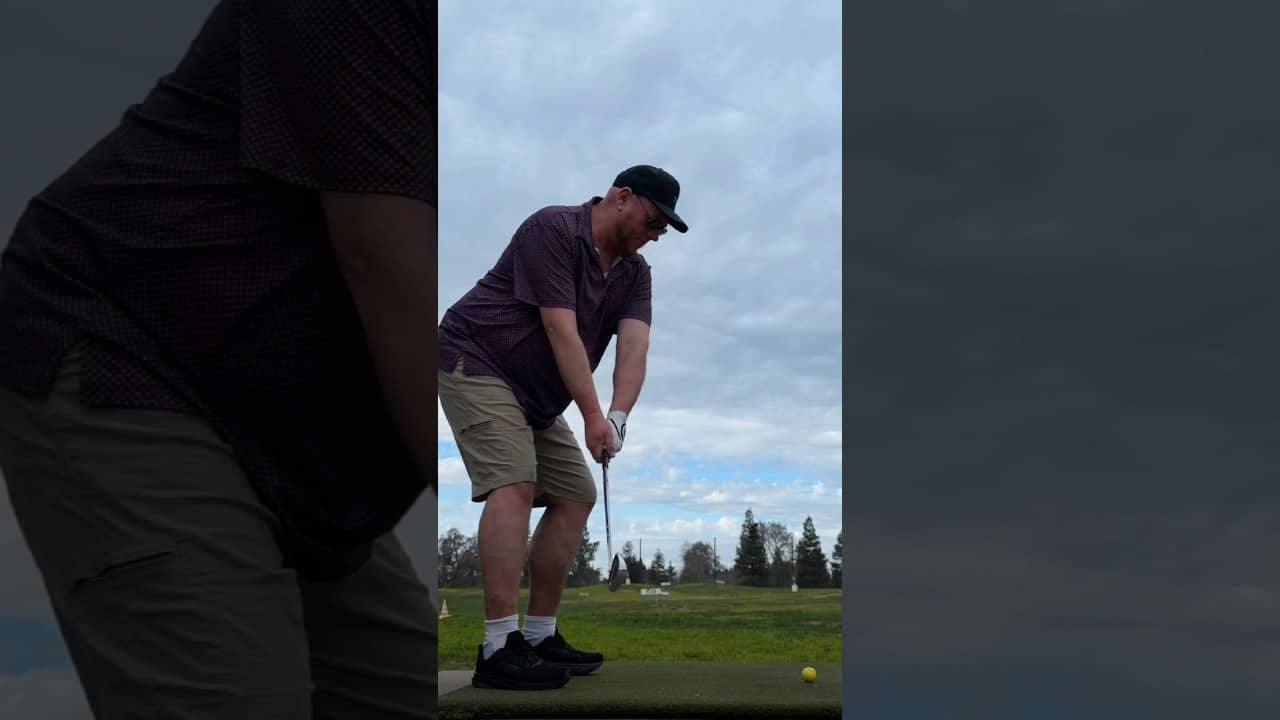 7 iron draw.  #golf #drivingrange #golfpractice
