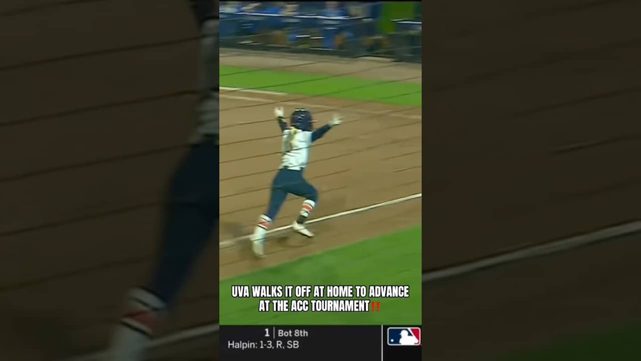Kelsey Hackett calls game for the Hoos! #virginia #uva #ncaasoftball #collegesoftball #softball