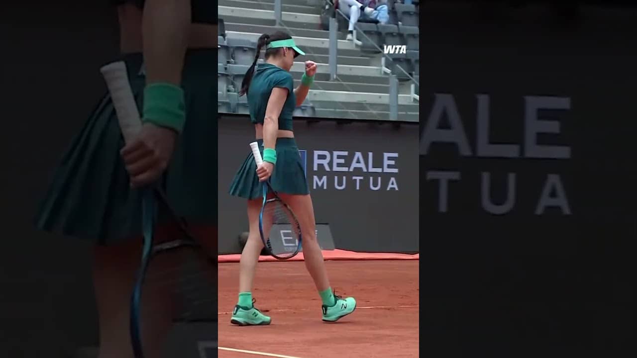STUNNING shot 😤 Sorana Cirstea bringing the heat in Rome 👏 #IBI26