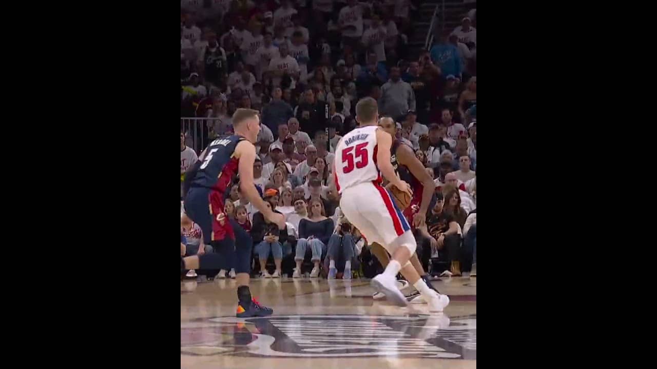 Game 3: 4th Quarter Top Plays | Pistons vs. Cavs #nba #pistons