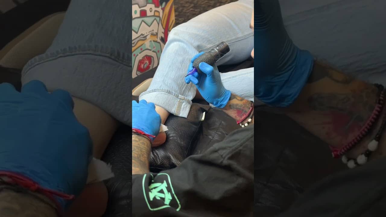 The first two tattoos EVER in the Sporting locker room are extra special! Great work from DINKC 🙌