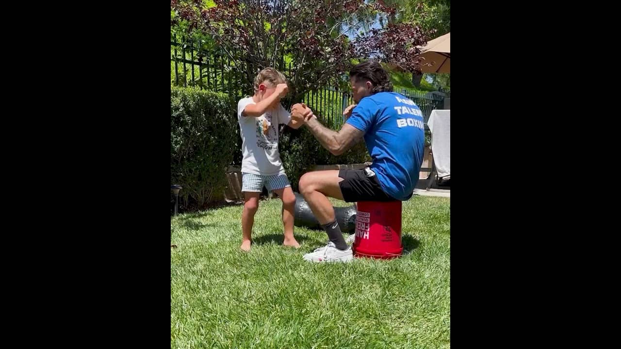 Like father, like son 💪 Can Diego Paez get the win over Black Panther at ONE Fight Night 42?