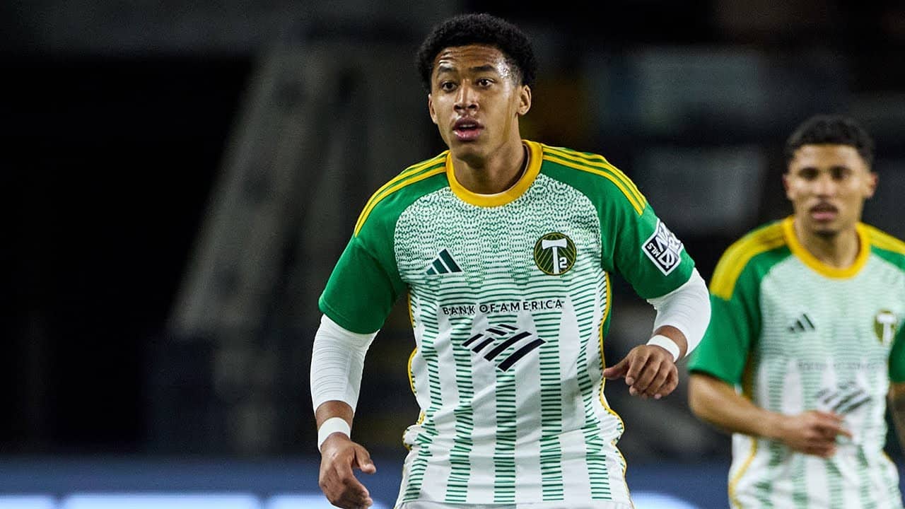 GOAL | Colin Griffith scores a late winner for T2 against Earthquakes II
