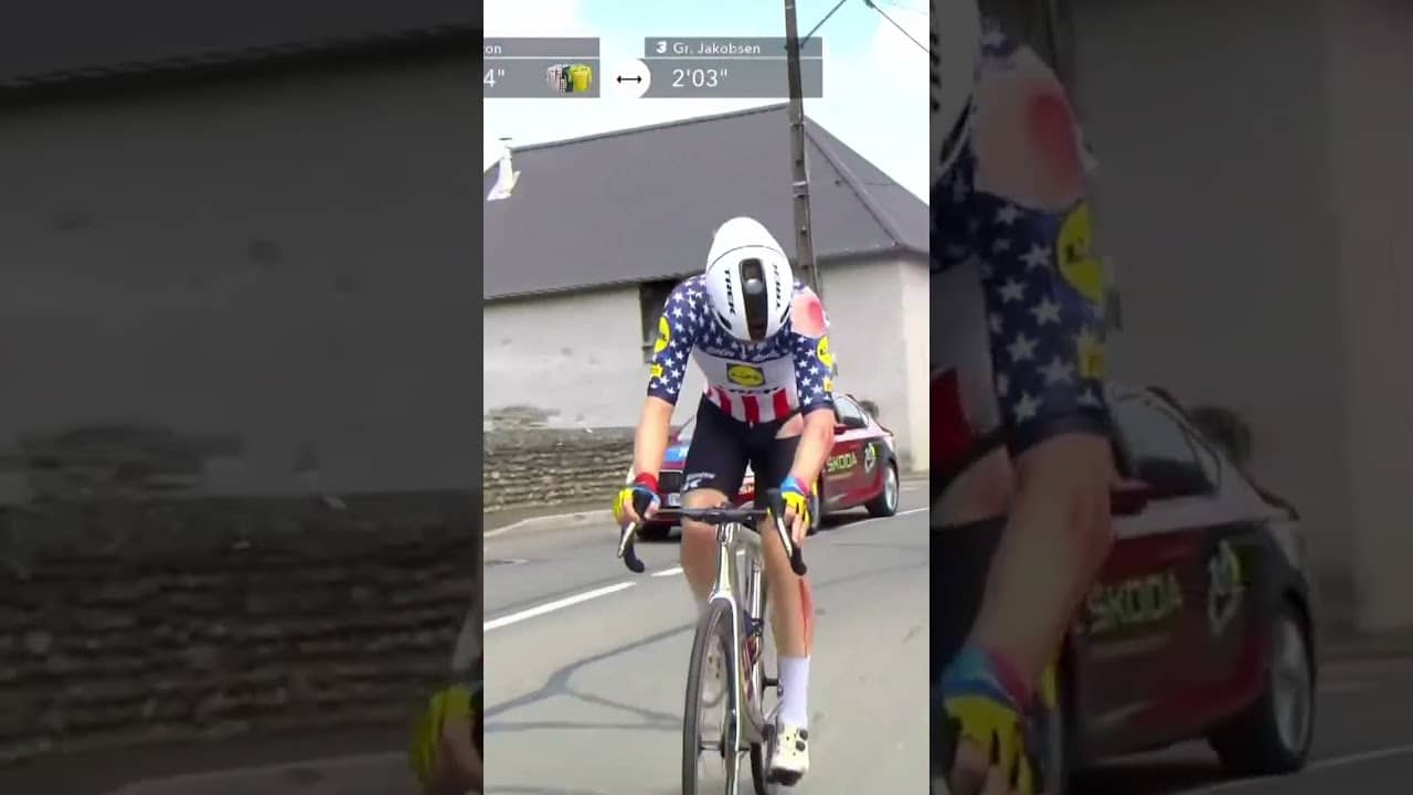 Quinn Simmons showing that the riders will do anything to stay in the Tour de France 😳