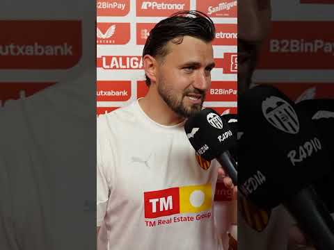 🗣️Dimitrievski: "Esta afición se merece ganar, disfrutar y compartirlo con ellos" | VALENCIA CF