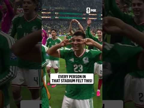 All love from Mexico players to their supporters at Mexico City Stadium