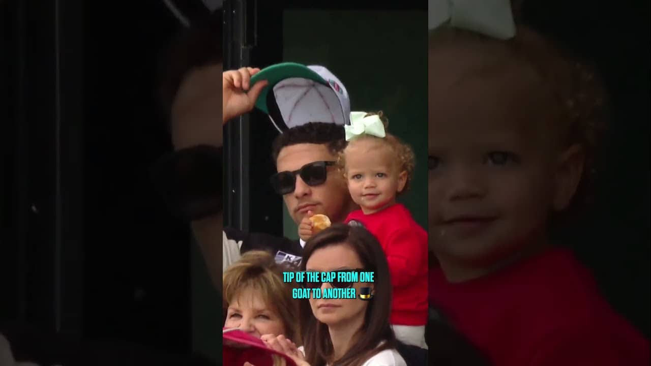 #patrickmahomes is loving Temwa's hat trick 🐐 #nwsl #kansascity #soccer #goal