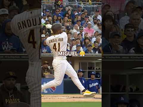 Let the big dawg eat. #mlb #padres #homerun #baseball #sandiegopadres #sports
