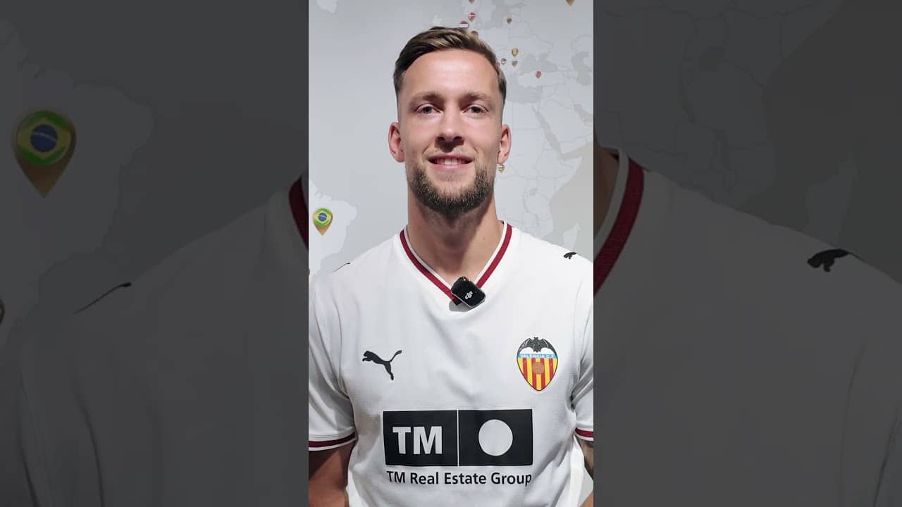 🦇 Justin de Haas ya está aprendiendo valenciano. Nosotros, un poco de neerlandés 🇳🇱 | VALENCIA CF