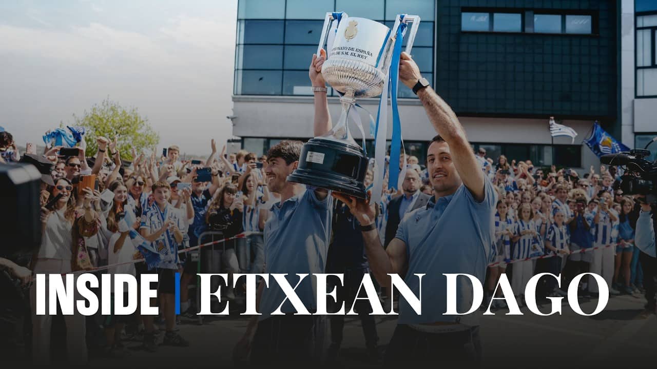 VIAJE | La Copa ya está en casa | Real Sociedad