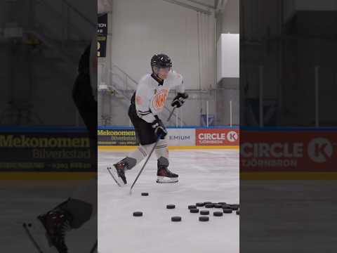 High vs low hockey stick flex. Which is better and what should you know ? #hockey #nhl