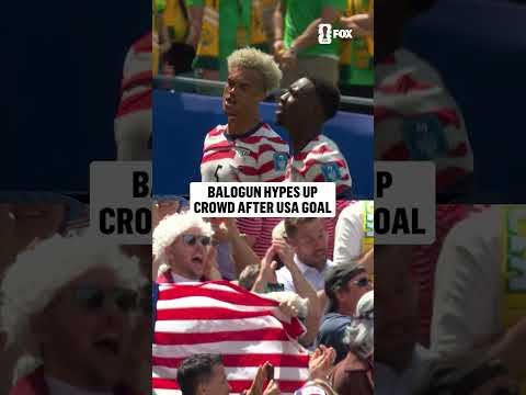 Flo Balogun getting the 12th man LOUD in Seattle 🔊