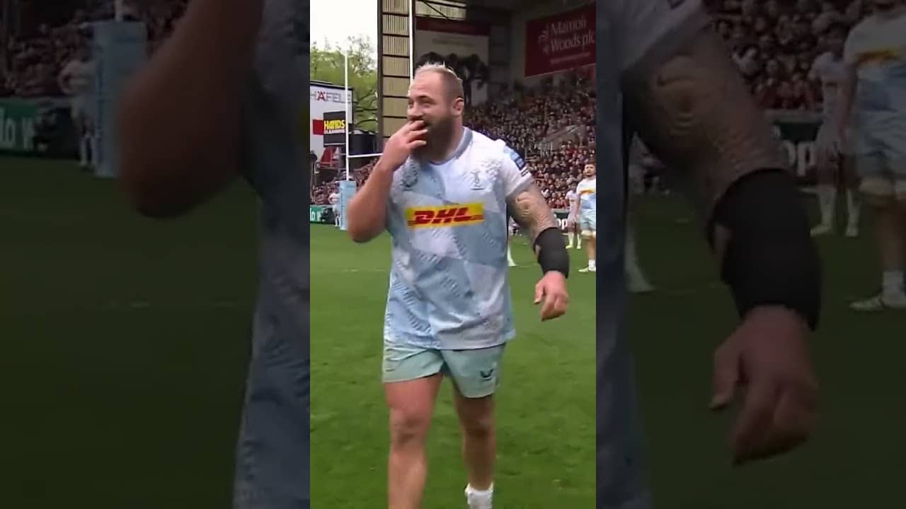 Classic Joe Marler reaction to yellow card