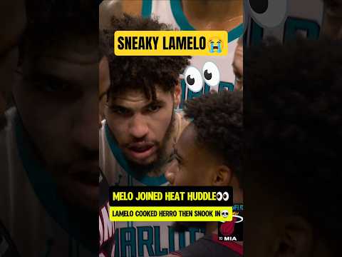 LaMelo SNOOK into the Heat huddle💀