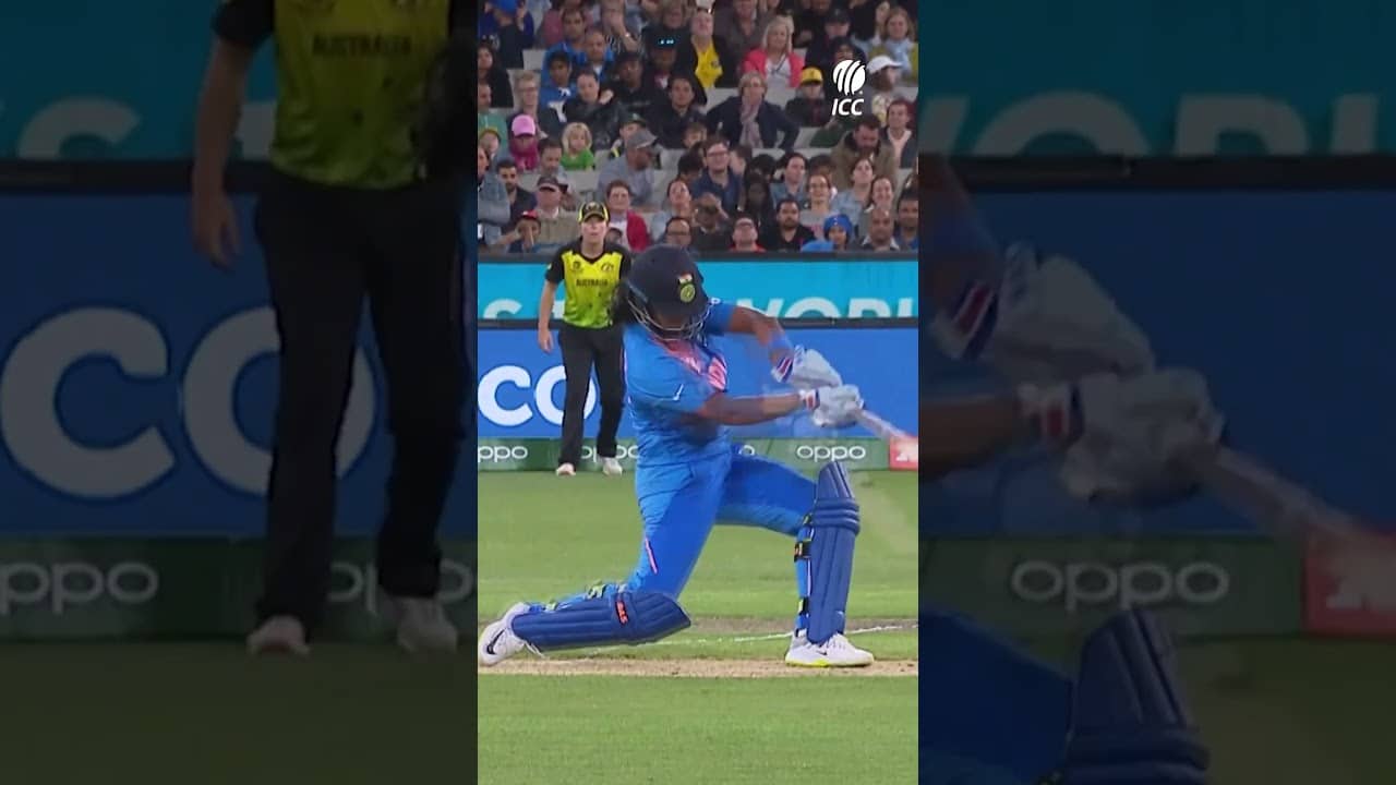 Beth Mooney made it look easy at the Women’s #T20WorldCup 2020 final 😮‍💨