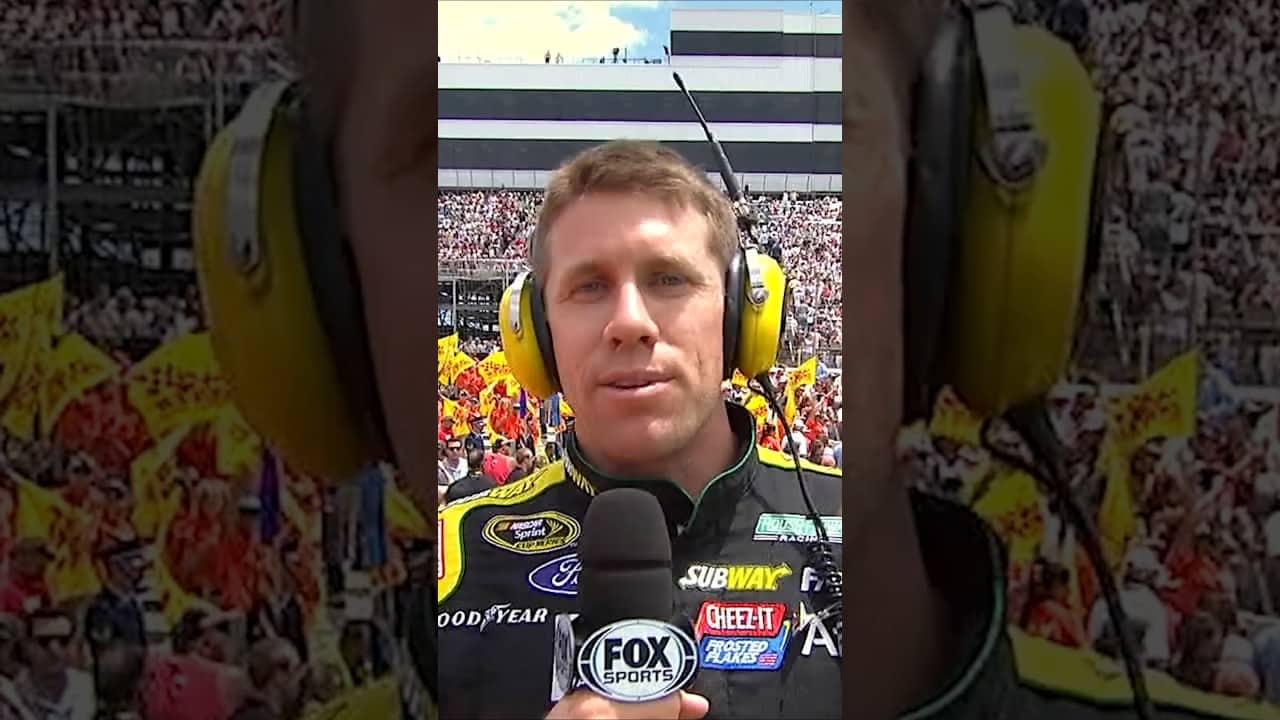 Carl has 👀 in the back of his head