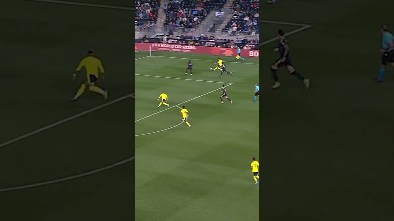 Andre Blake fully extends to keep the Union all square with Nashville SC #doop ⚽️