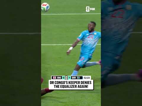 Mpasi denies a Jude Bellingham shot AGAIN and Mbemba clears the danger 🇨🇩
