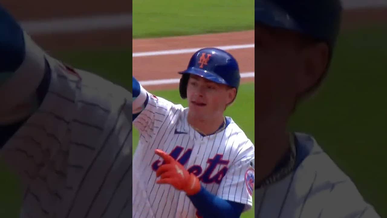 A.J. Ewing's first career homer 🍎