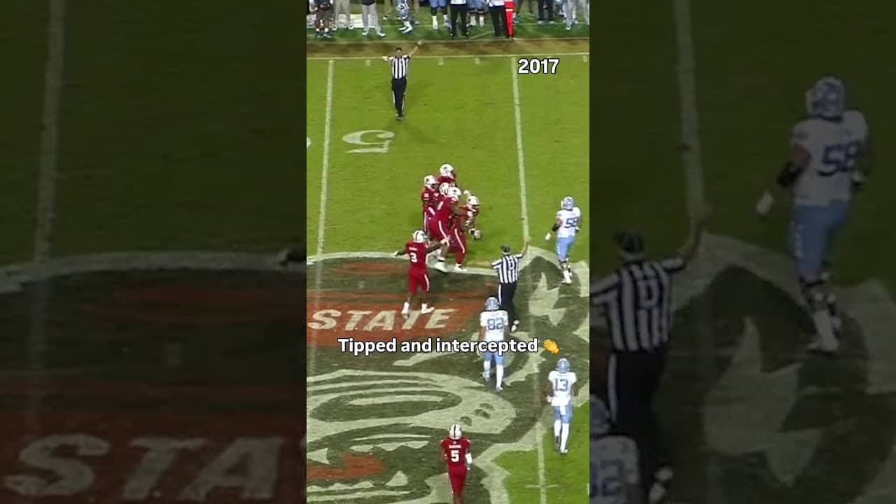 His teammates were hyped ‼️ #ncstate #accfootball #collegefootball