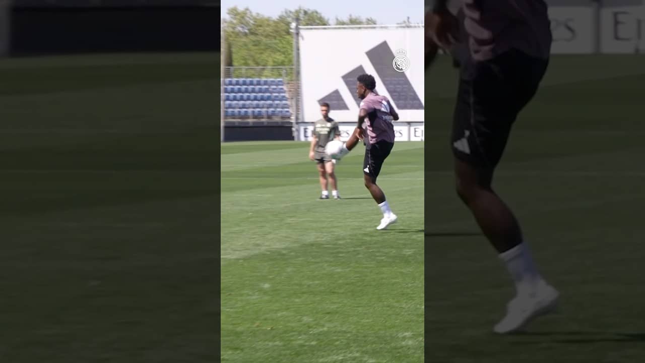 🔋 Preparing for the match against Alavés! #RealMadrid #RMCity