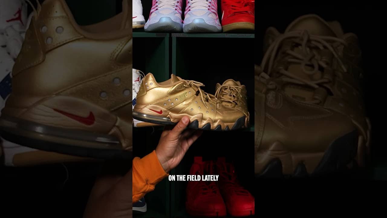 Jon Jay has HOW many sneakers?! #stlcardinals