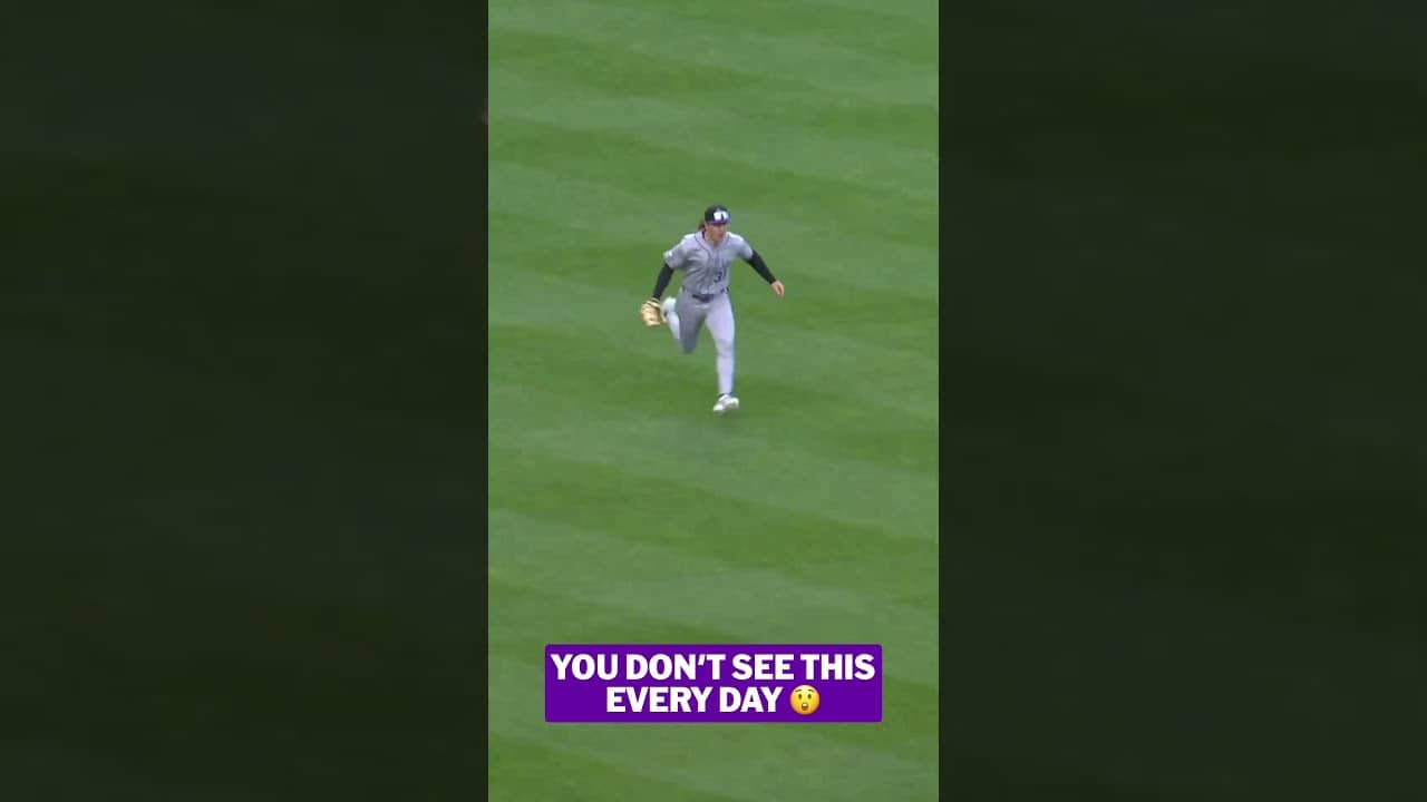 Have you ever seen an unassisted double play by the left fielder? 🤯