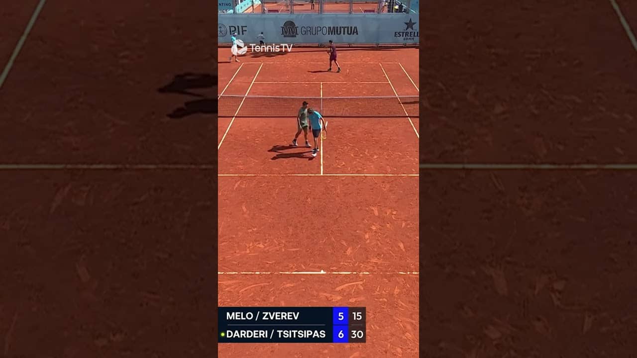 Tsitsipas vs Zverev in Madrid Doubles 👀