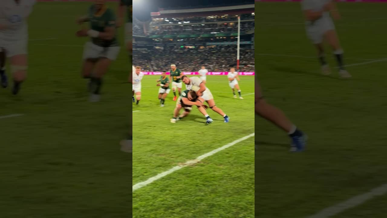 George Martin’s first England try 👊