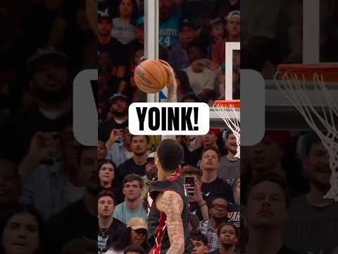 Kel’el Ware snatched the ball out of the air