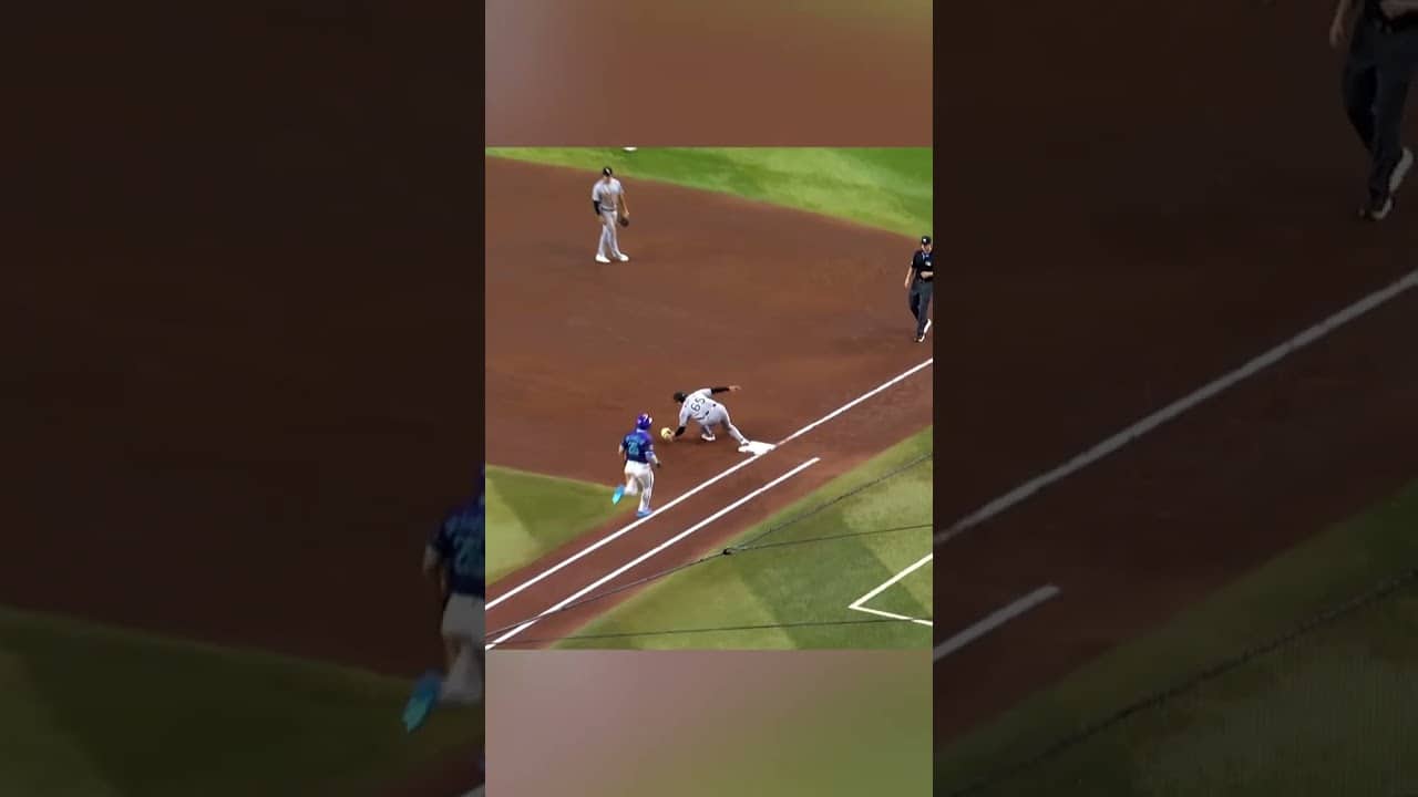 Munetaka Murakami makes a diving stop and gets the out! 💎 村上 宗隆ハイライト