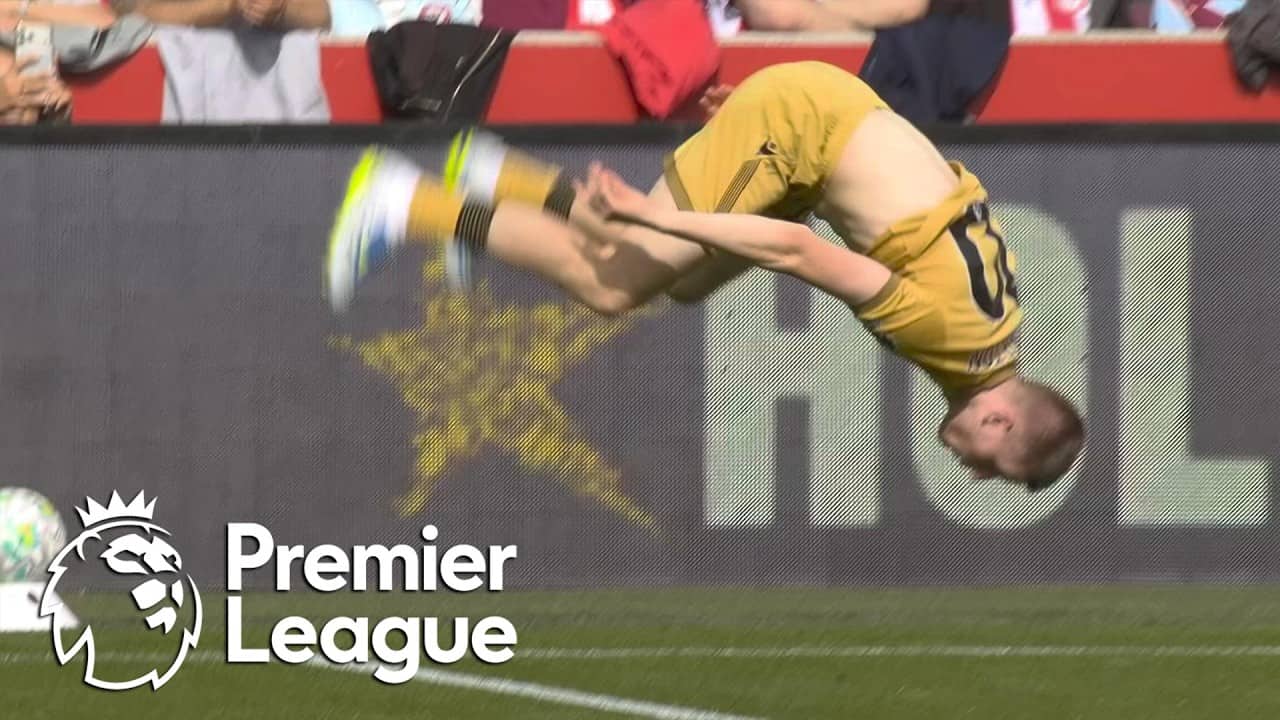 Adam Wharton smashes Crystal Palace 2-1 in front of Brentford | Premier League | NBC Sports