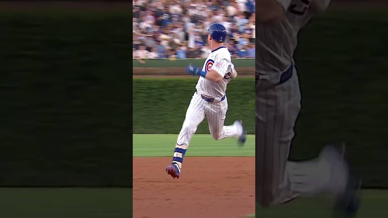 Pete Crow-Armstrong hits for the cycle at Wrigley!!