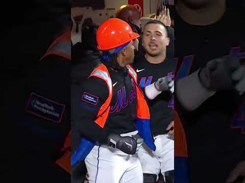 Francisco Lindor and the Mets have a new home run celebration 👀👷‍♂️ #mlb #baseball #sports