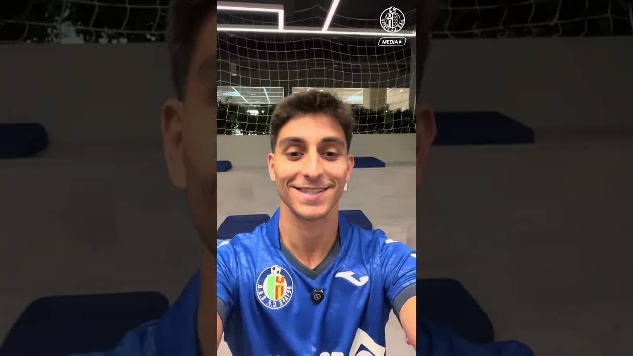 👀 𝑹𝒐𝒄𝒌𝒚 𝒕𝒊𝒆𝒏𝒆 𝒂𝒍𝒈𝒐 𝒒𝒖𝒆 𝒅𝒆𝒄𝒊𝒓𝒐𝒔, 𝒂𝒛𝒖𝒍𝒐𝒏𝒆𝒔 🤣💙