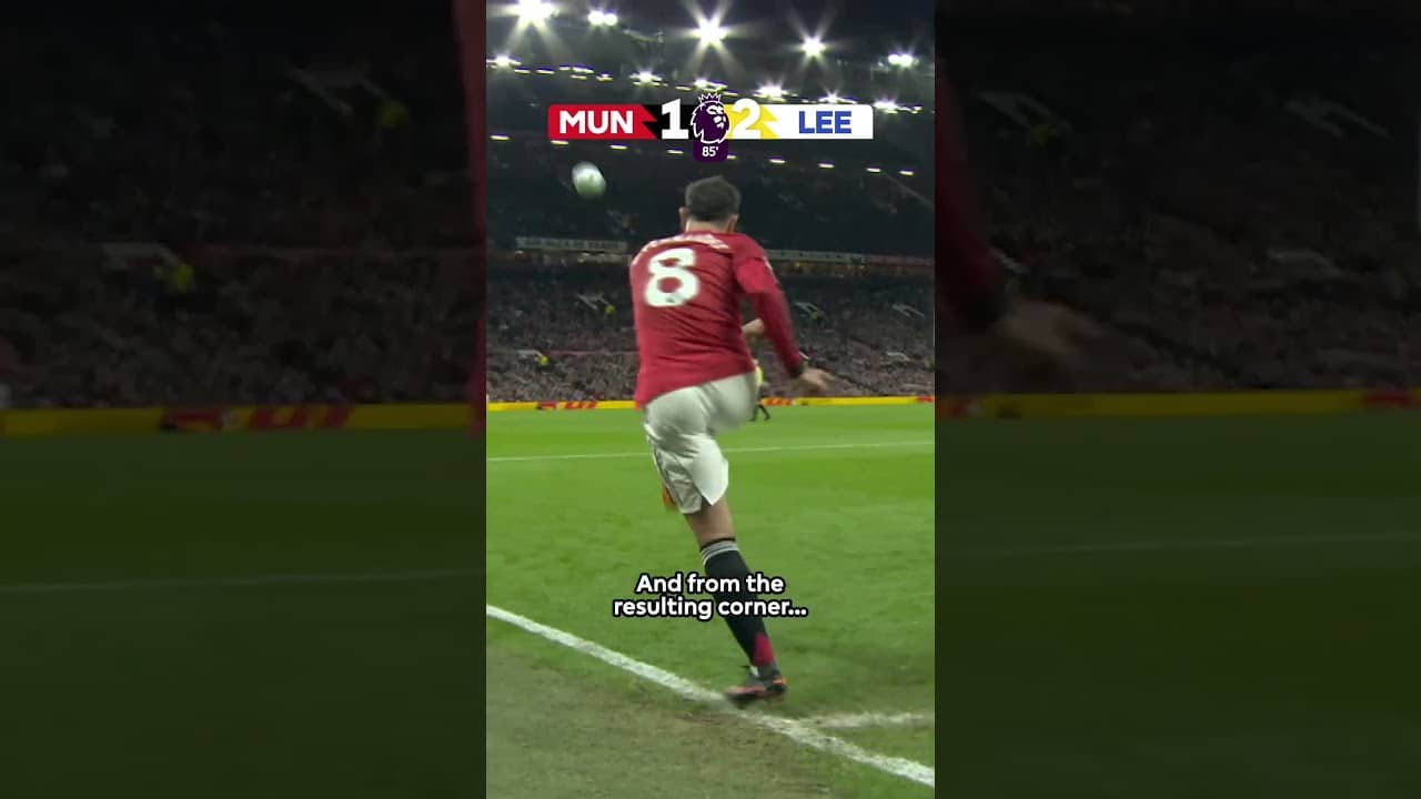A DRAMATIC Minute At Old Trafford 😱