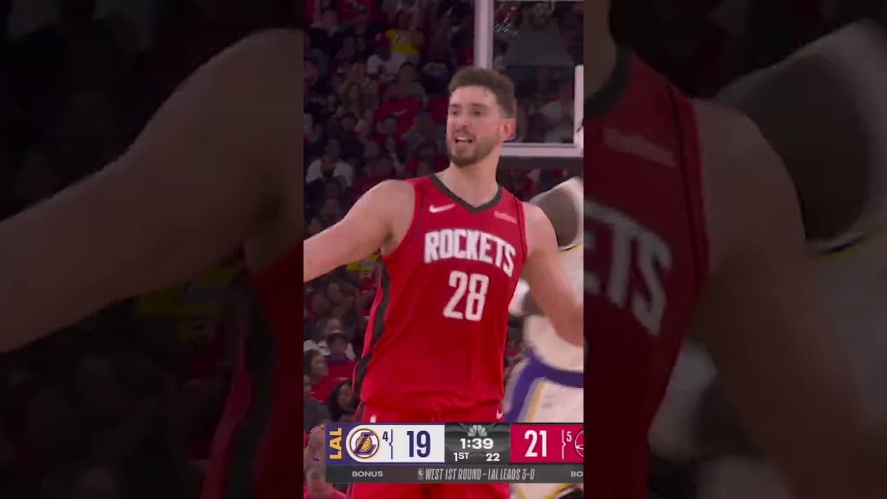 Strong paint moves by Alpi 👨‍🎨 #rockets