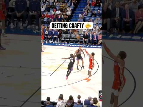 Jordan Poole in his bag