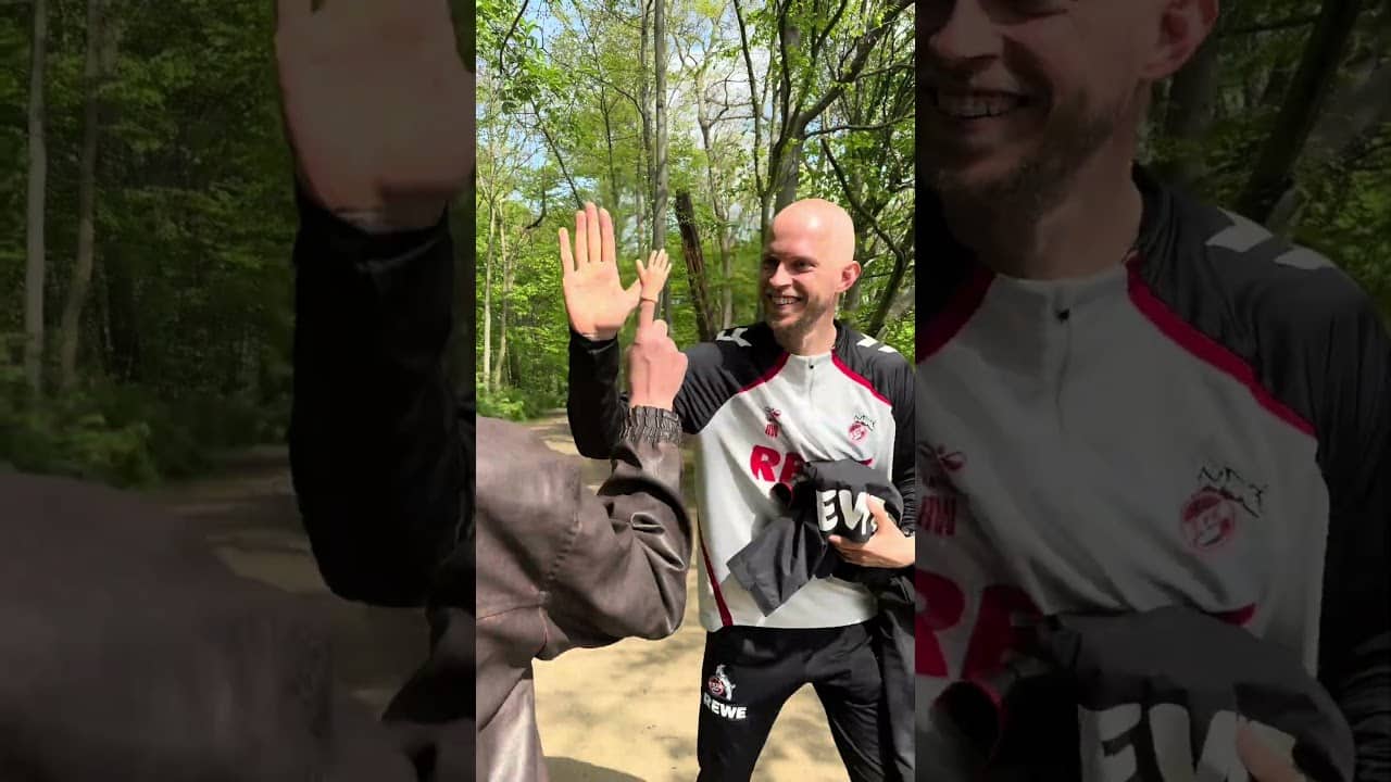 Happy High Five Day🫸🫷#effzeh