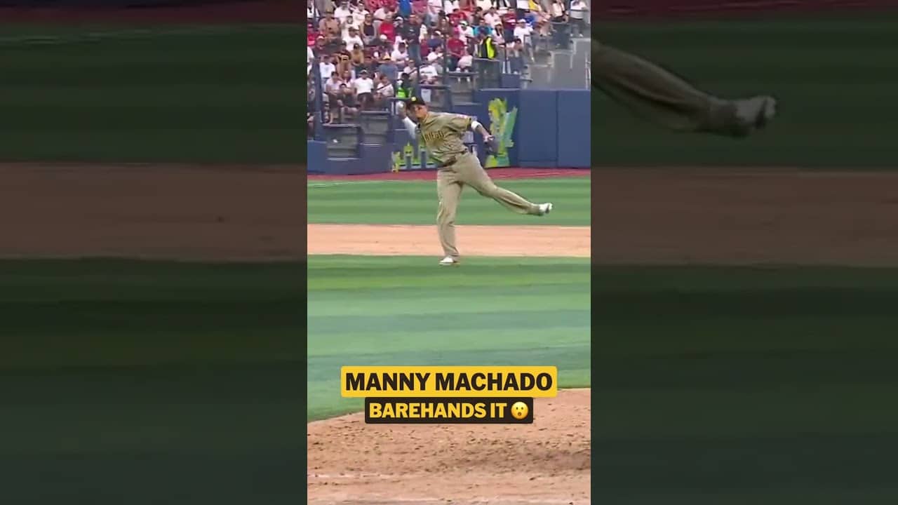 Manny Machado makes a SPECTACULAR barehanded play to take away a hit! 🔥 #MexicoCitySeries