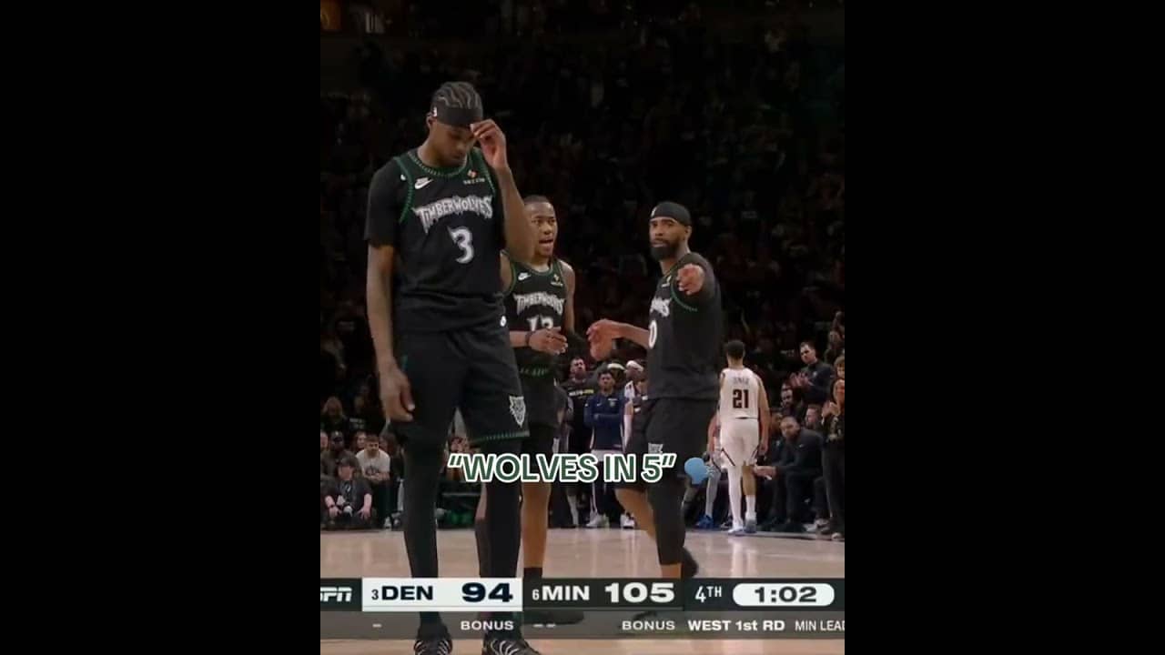 Timberwolves fans letting the Nuggets hear it 🐺