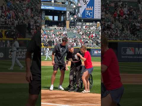 a warm hero's welcome for Sgt. Steve Silosky 🤍 #veteran #America250 #baseball