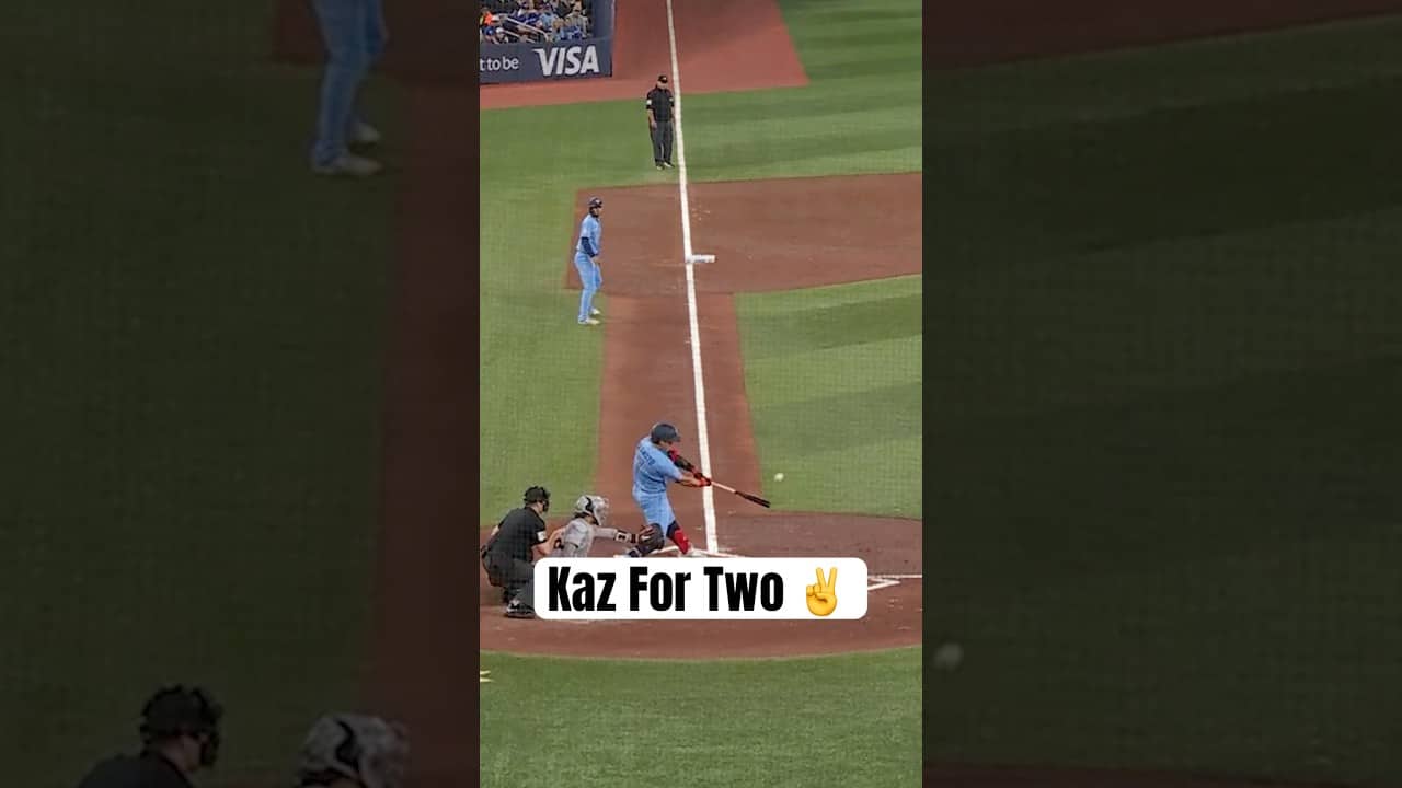 Kazuma Okamoto drives in two runs to start us off 👏 #MLB #BlueJays