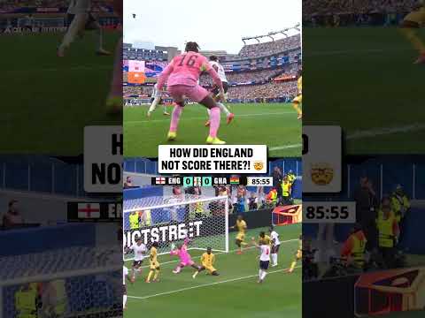 Nico O'Reilly and Harry Kane missed a pair of GOLDEN chances