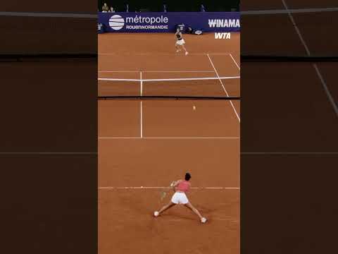 As clean of a winner as they come from Ann Li 😮‍💨 #wta #tennis #rouen #hotshot