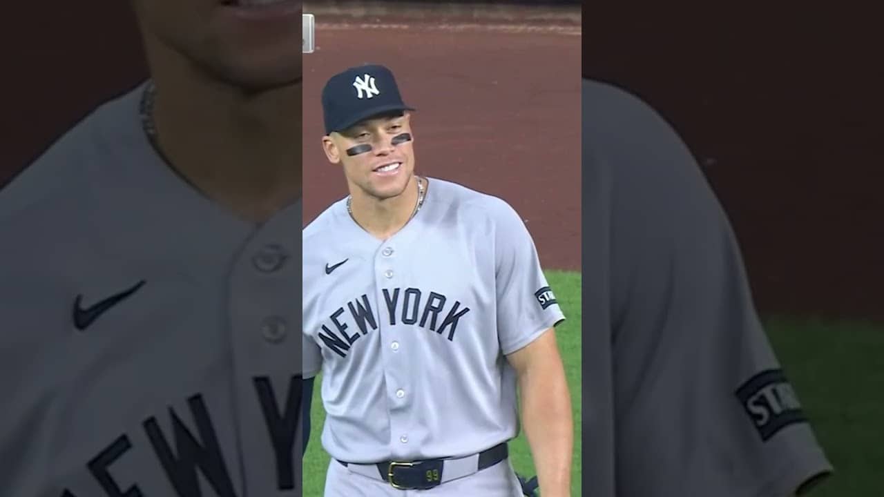 Aaron Judge received some birthday wishes from the fans in Houston today 🫡
